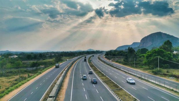 Bengaluru-Mysuru Expressway; 15 ದಿನಗಳ‌ಲ್ಲಿ 12 ಸಾವಿರ ವಾಹನಗಳಿಗೆ ದಂಡ!